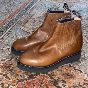 reposh: brown chelsea boots